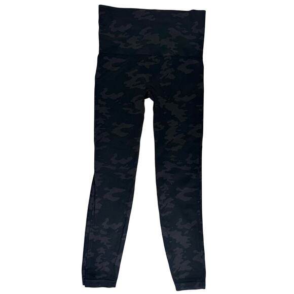 Spanx Look at Me Now Black Camo Leggings Women’s Large High Rise Shaping - Picture 2 of 6
